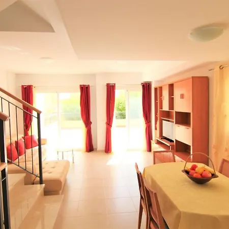 Montesol 69 Vakantiehuis *
